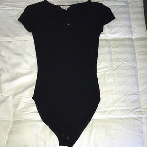 Black bodysuit (button attachments)